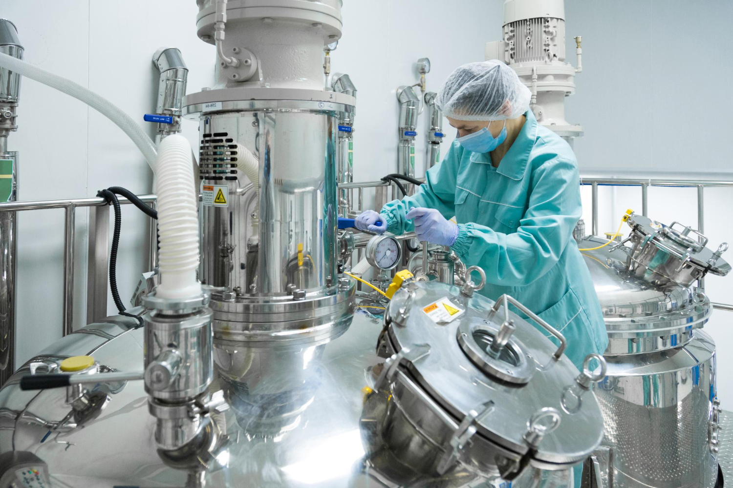 Quality Control Laboratory CBS-X Manufacturing Delhi NCR | CBS-X PWCR Powder Manufacturer | Optical Brightener Supplier | Detergent Whitening Agent | CBS-X Powder Price | Wholesale Bulk Supply India